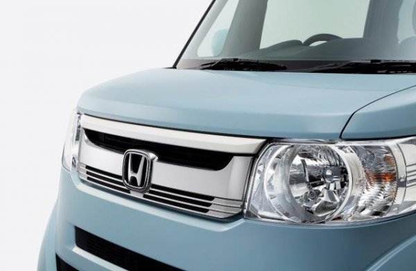 なぜ消滅続出？？ 日本車が何度も挑戦し何度も挫折した「小さな高級車」たち 4選