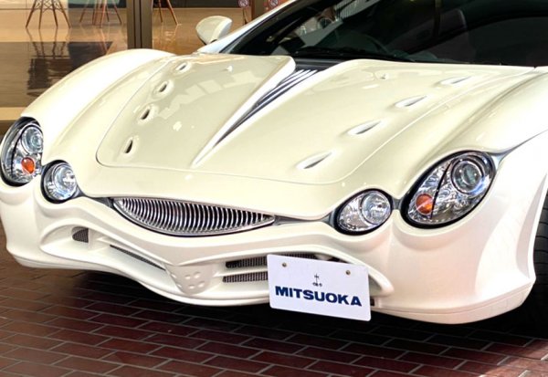 光岡オロチの中古が超お買い得な理由 世紀の「奇車」 まさかのまったく値落ちナシ