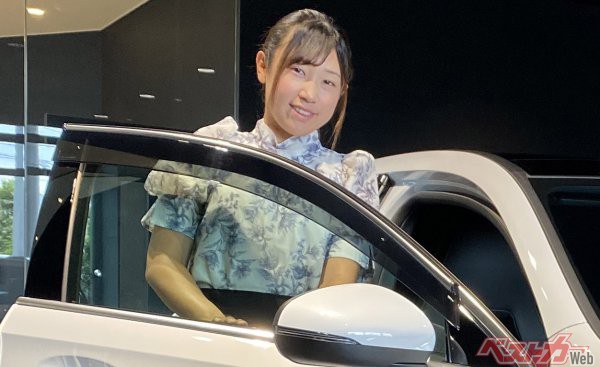 若手有望ゴルファー菅沼菜々選手はベンツA180にぞっこん！ そのワケは!?