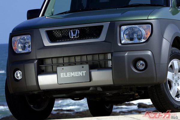 エレメントにFJクルーザー……個性は色褪せない!!　お手頃価格で大満足の国産中古SUV＆クロスオーバー5選