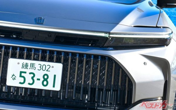デカすぎやしないか……やっぱマジェスタからの乗換え需要か!?　新型クラウンセダン巨大すぎ問題