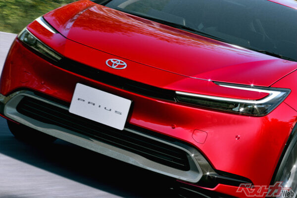 どっちもいいのよ!!　トヨタ [プリウス]とホンダ [シビックe:HEV]を比較!!