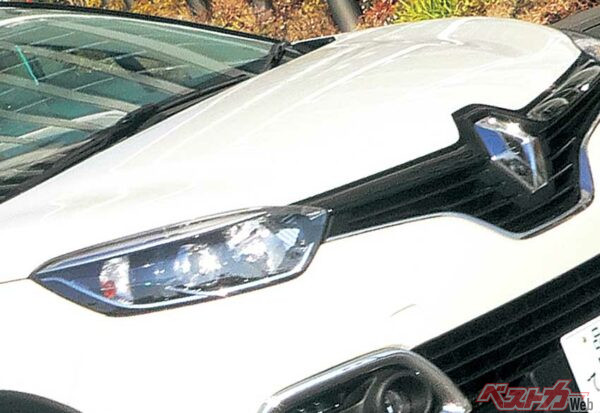 ライバルはヴェゼル&ジューク!!!　オシャレな都会派SUVルノーキャプチャー日本上陸初試乗【ベストカーアーカイブス2014】