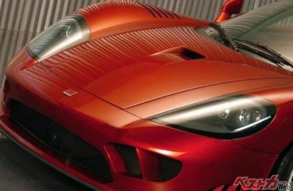 心臓部に7LのV8ツインターボ積んでるとかナニゴト!?　じつは日本でも走っていた怪物級スーパーカーがやばい!!