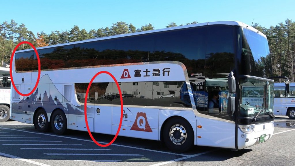 ２階建てバスの非常口は「穴」に秘密が？　イザというときの緊急脱出方法を徹底取材！
