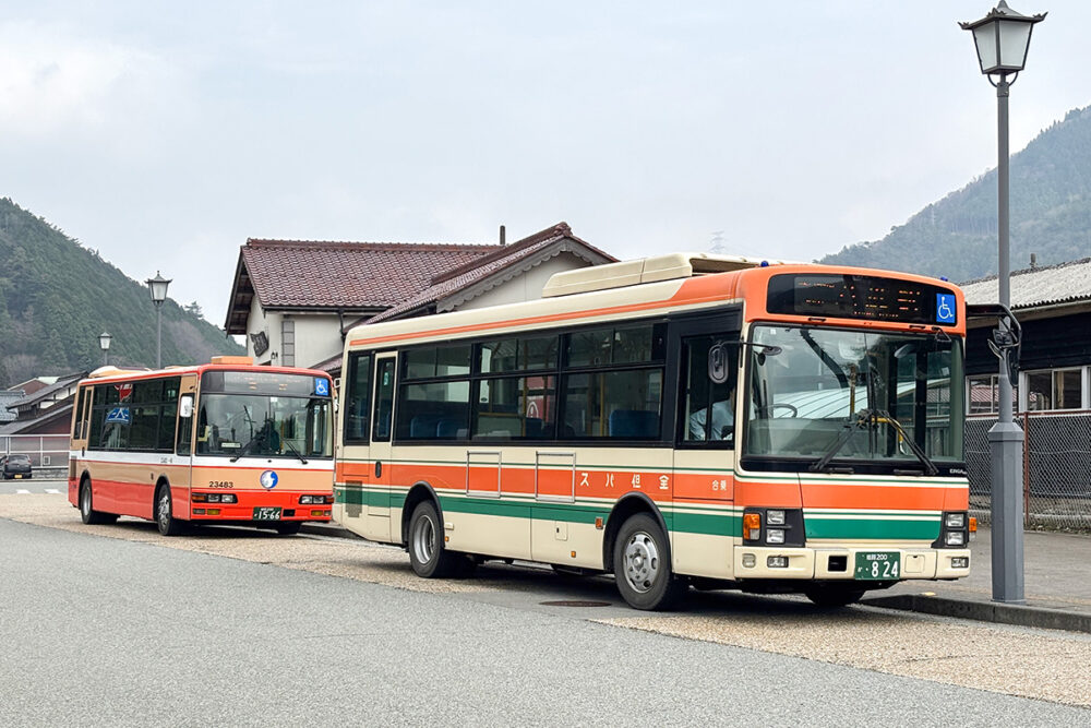 バスで新野駅→八鹿駅へ!!　通れるのは1度だけだと!?　兵庫県内バス南北縦断もついに佳境か?