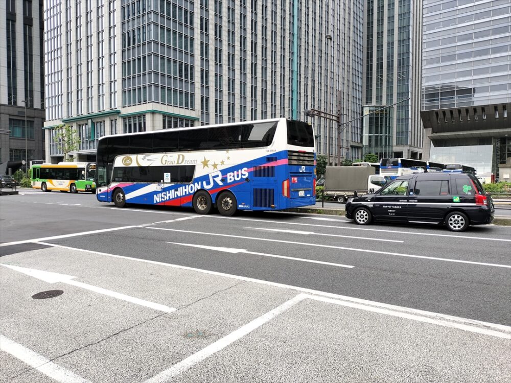 【バス運転士不足問題】注意していても事故は起こる！　バスの事故相手で最も多いのは誰だ？