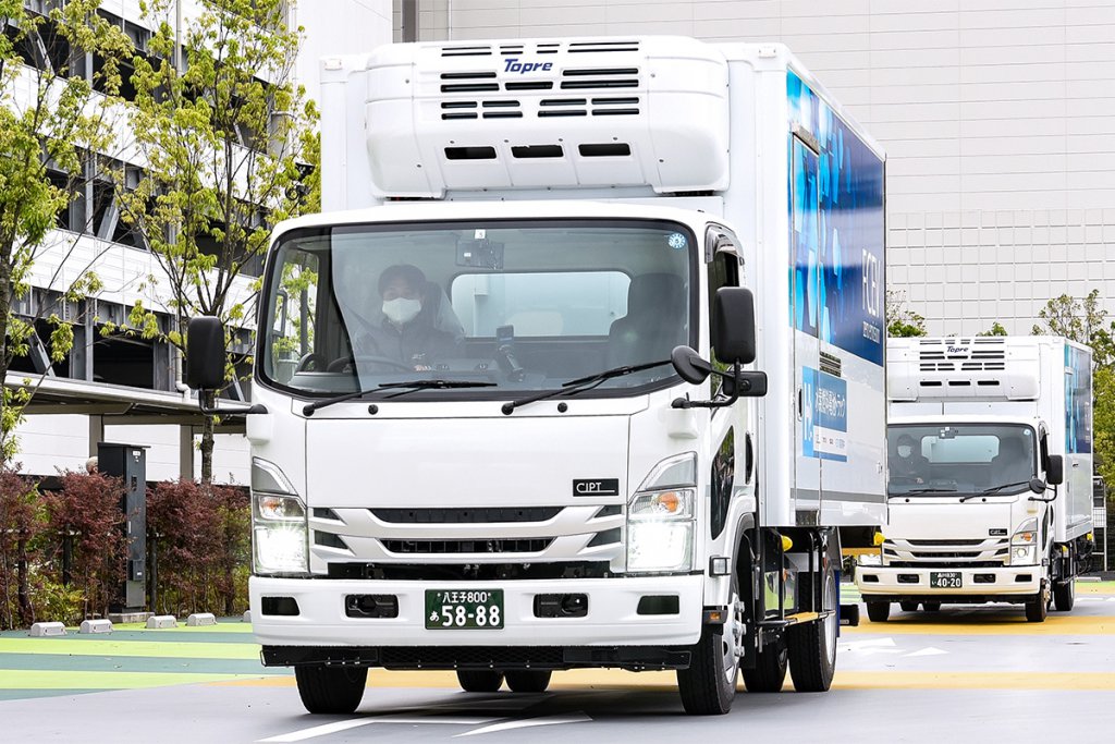 小池都知事も期待する小型FCトラック！　水素燃料で走るゼロエミッション商用車の普及をめざす